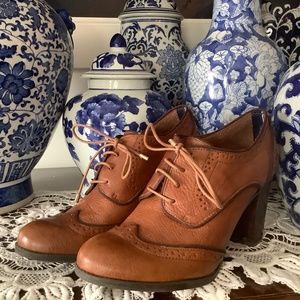 Tommy Hilfiger Fabiole Oxford Shooties